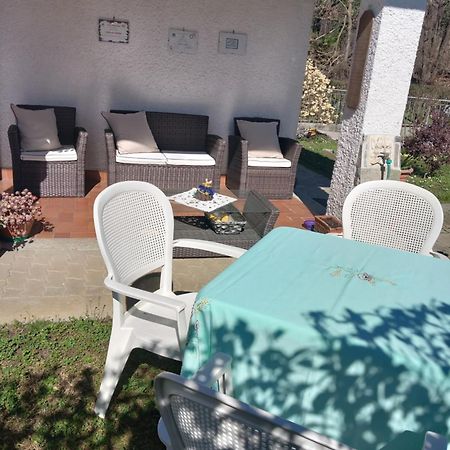 Il Laghetto Bed and Breakfast Torre Canavese Exteriör bild