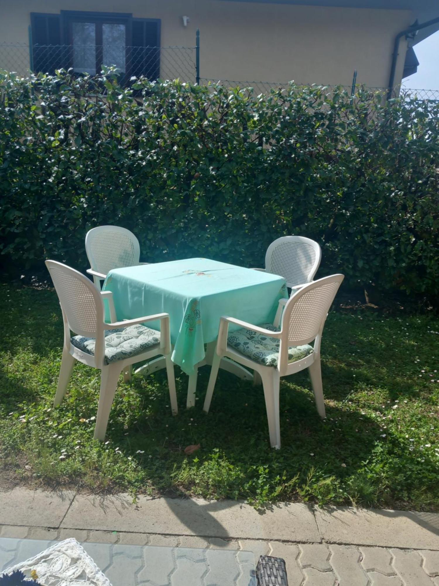 Il Laghetto Bed and Breakfast Torre Canavese Exteriör bild
